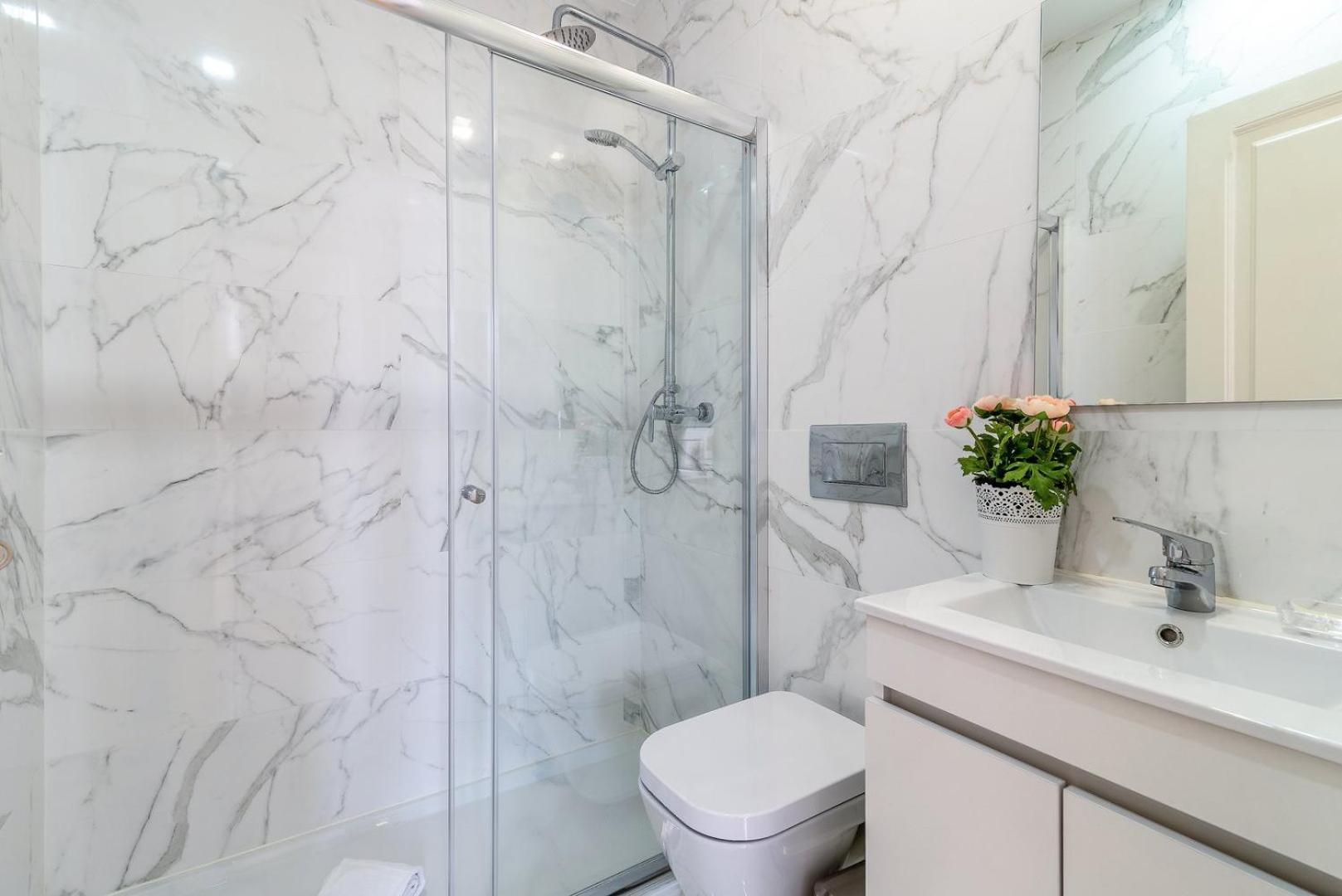Guestready - Modern 2Bedroom Apartment In Graca Lisbon Luaran gambar