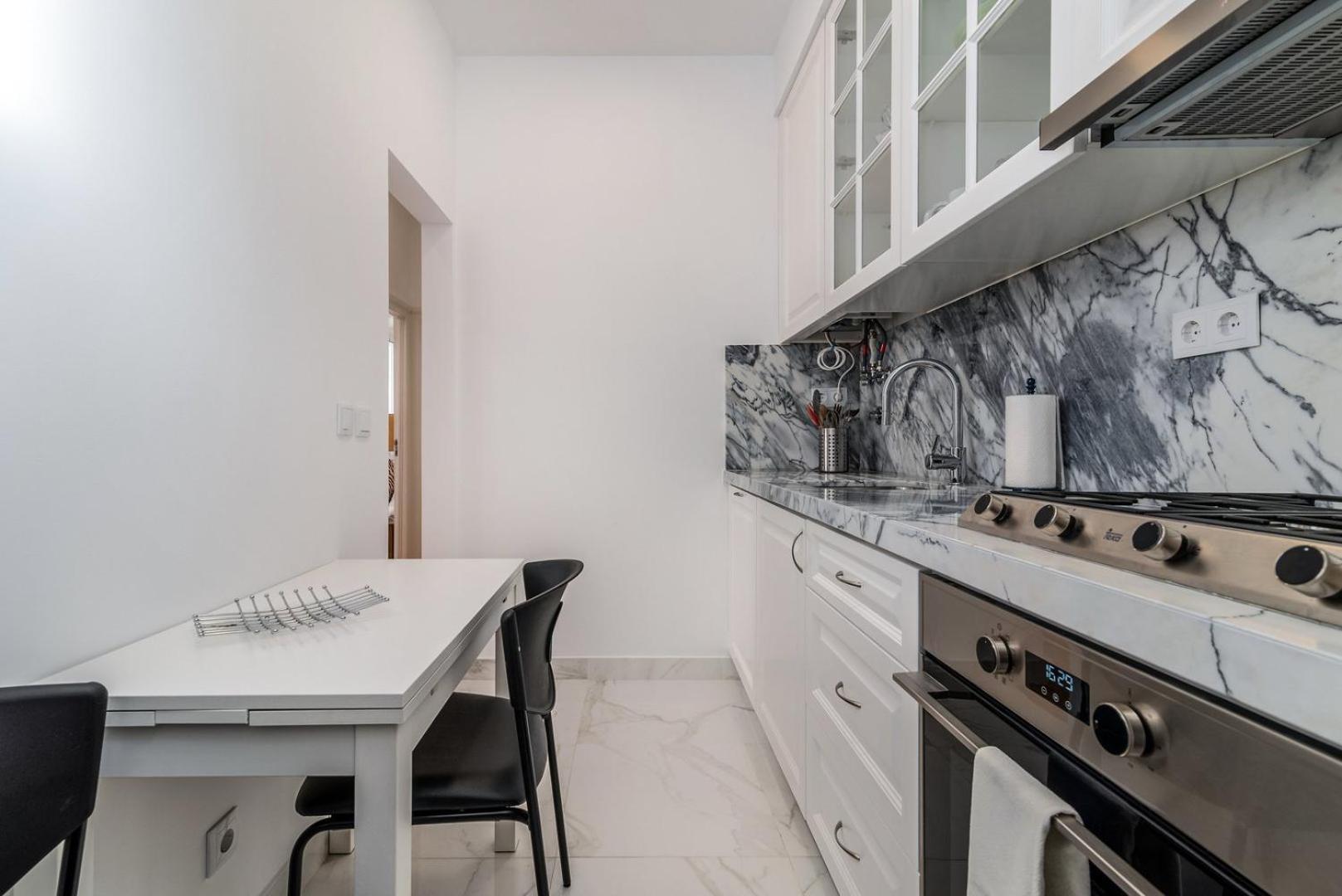 Guestready - Modern 2Bedroom Apartment In Graca Lisbon Luaran gambar